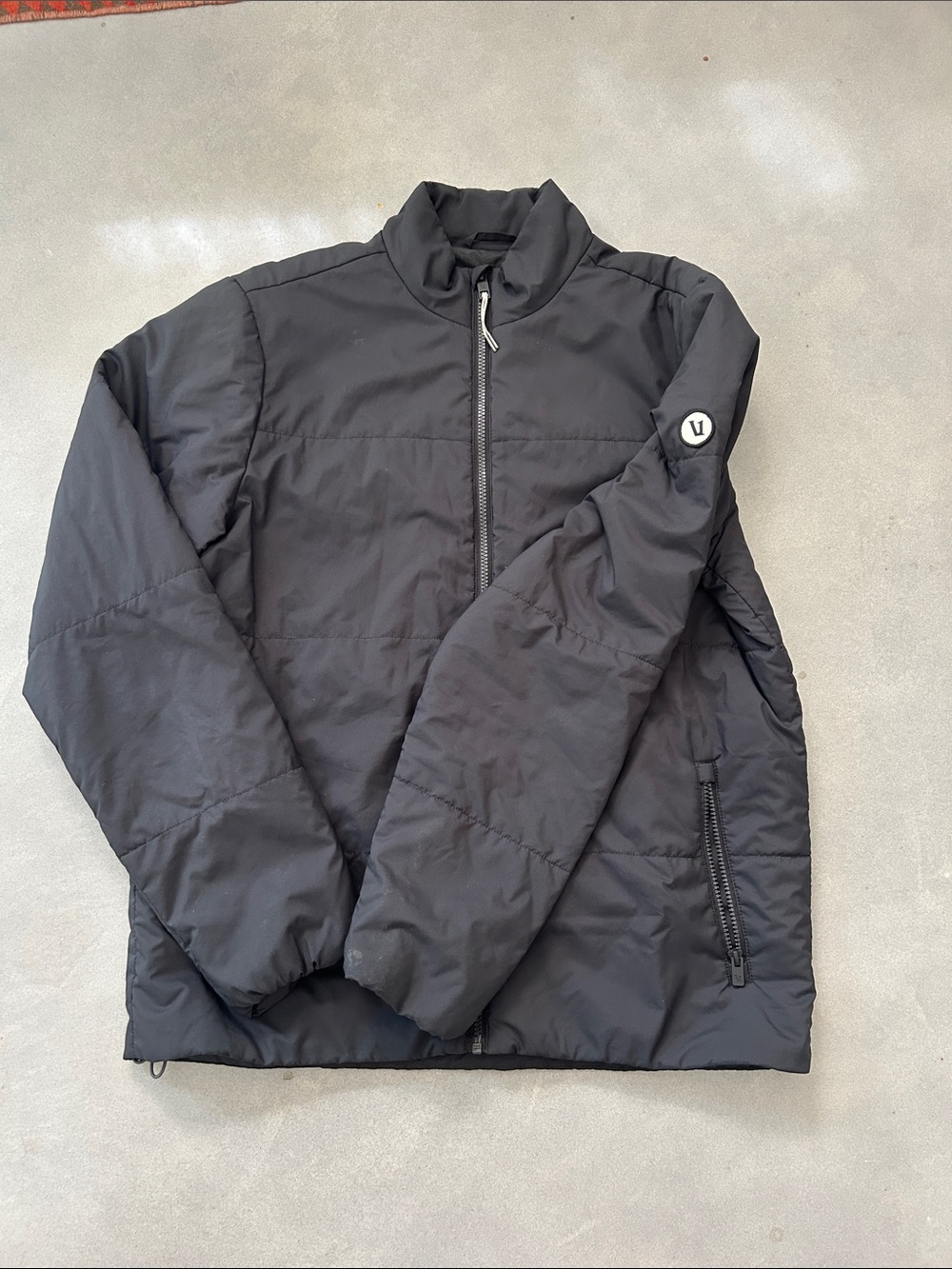 Vuori Men's Black Echo
Insulated Jacket, Men’s Large (See Description)